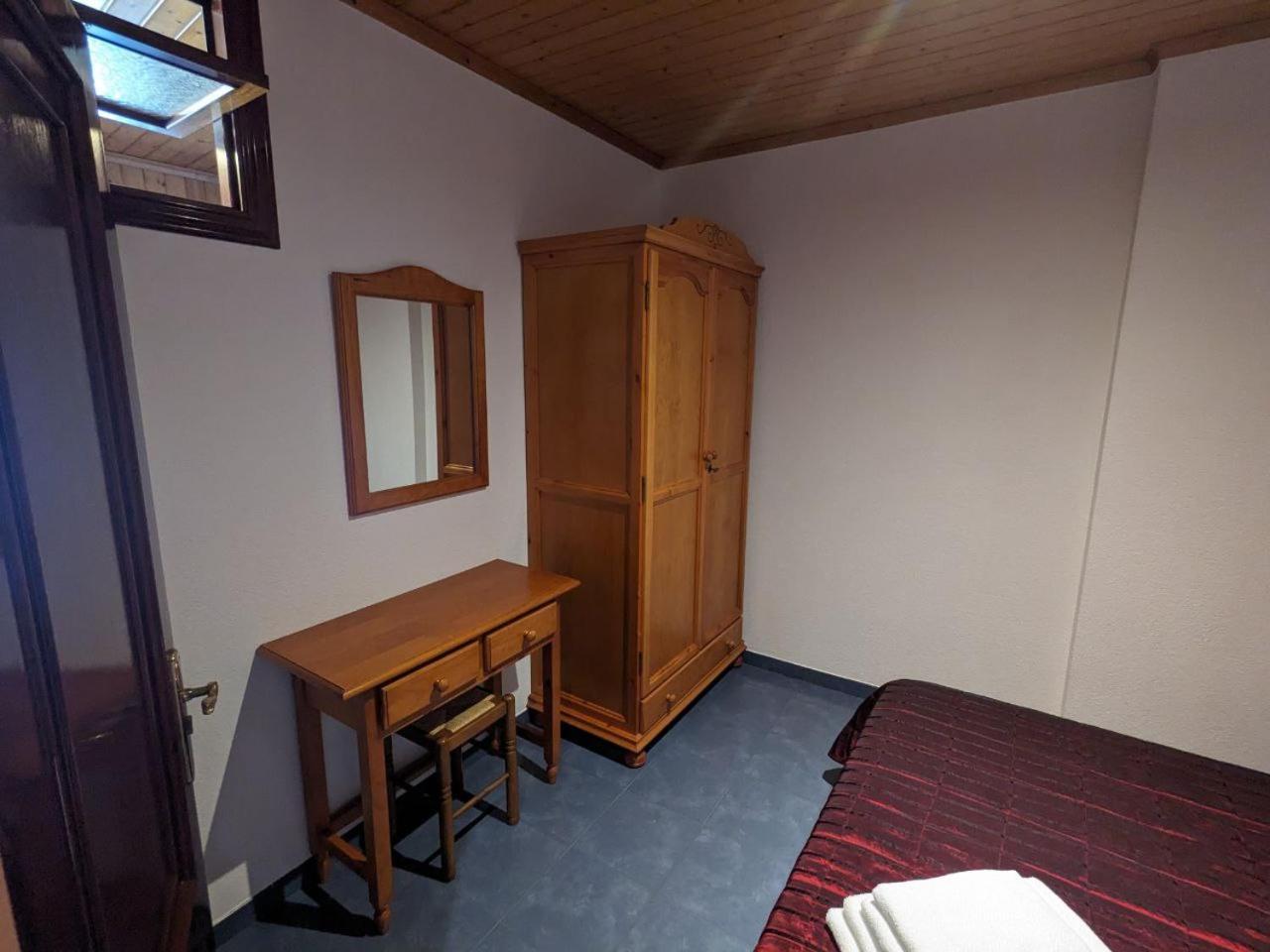 Отель Vivienda Turistica Vacacional Maricarmen Ароу Экстерьер фото